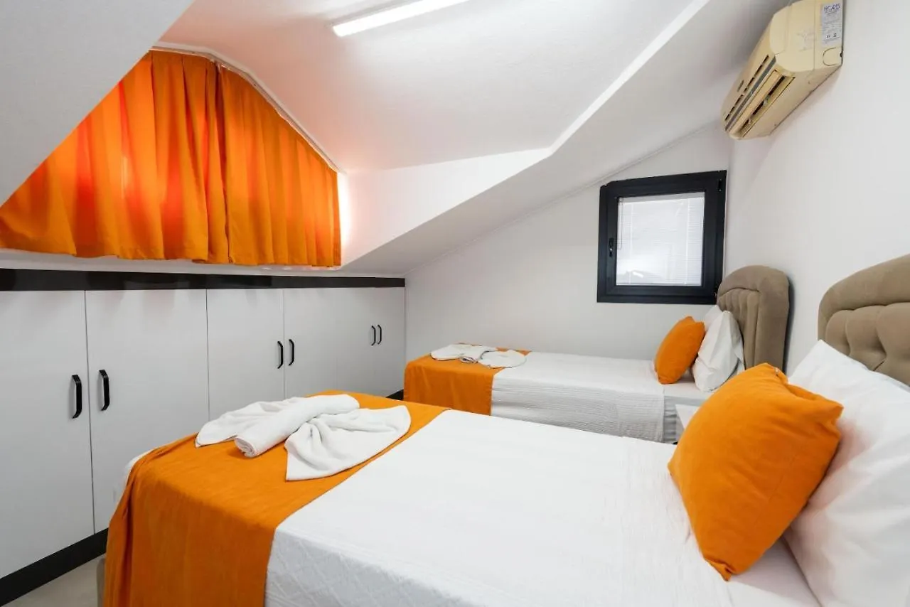 4 Bedroom Holiday Villa In Hisaroenue Oeluedeniz- Gold Rose Fethiye